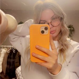 Meet your Posher, Alexandra!